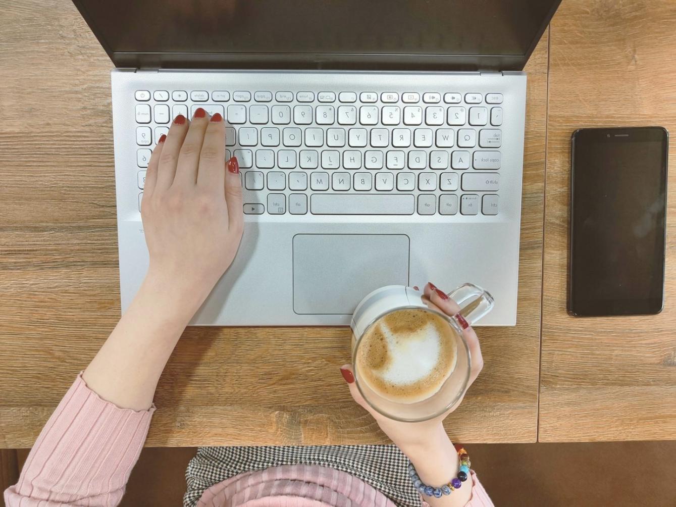 Technical analysis workspace with multiple trading charts displayed on monitors